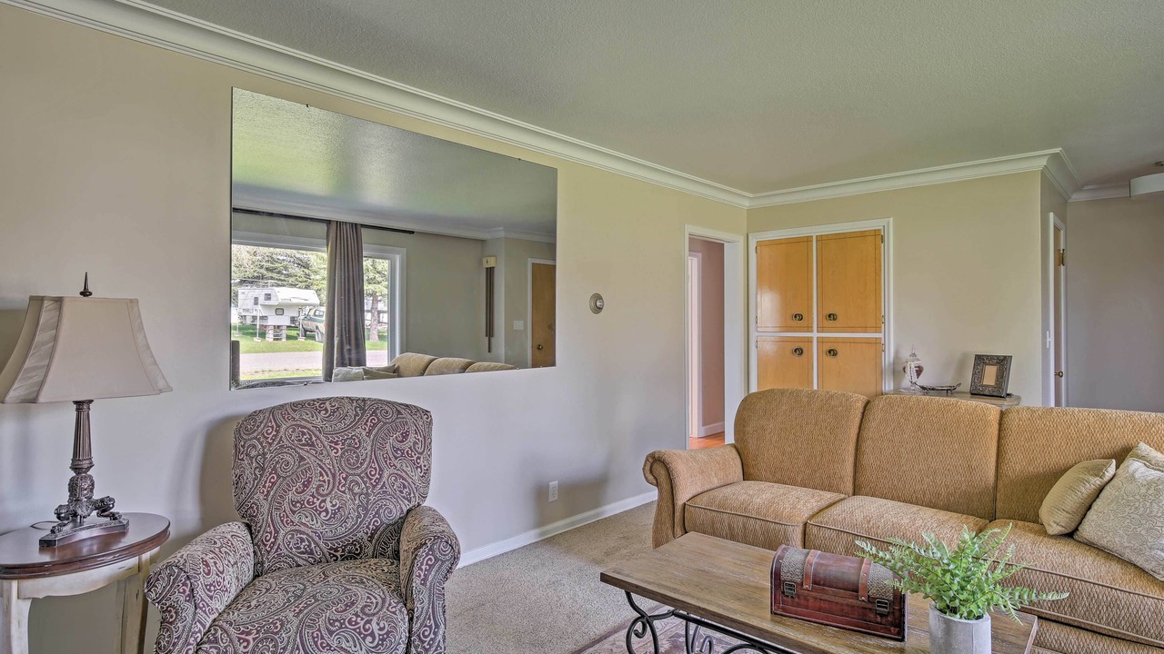 Photo of Livingroom in Ashton