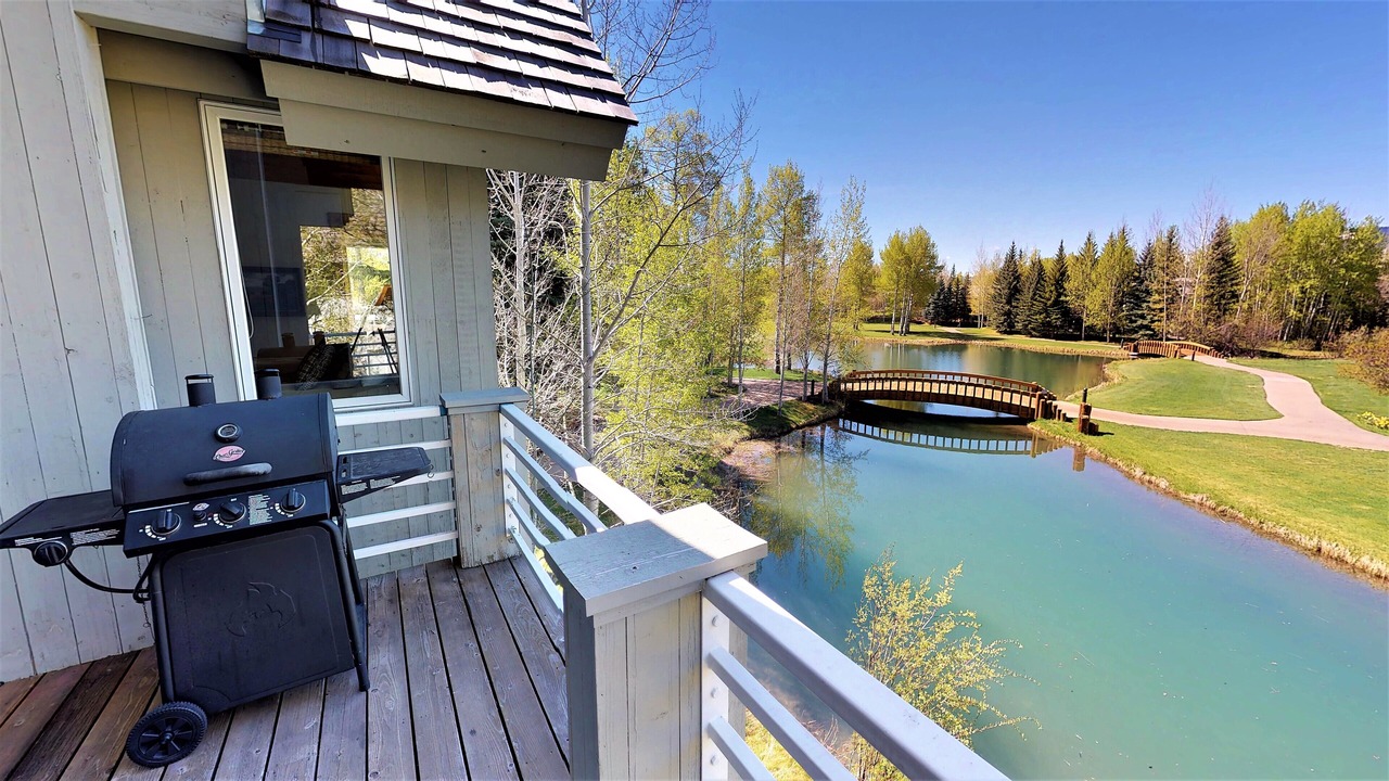 Photo of Patio Balcony in Teton Pines