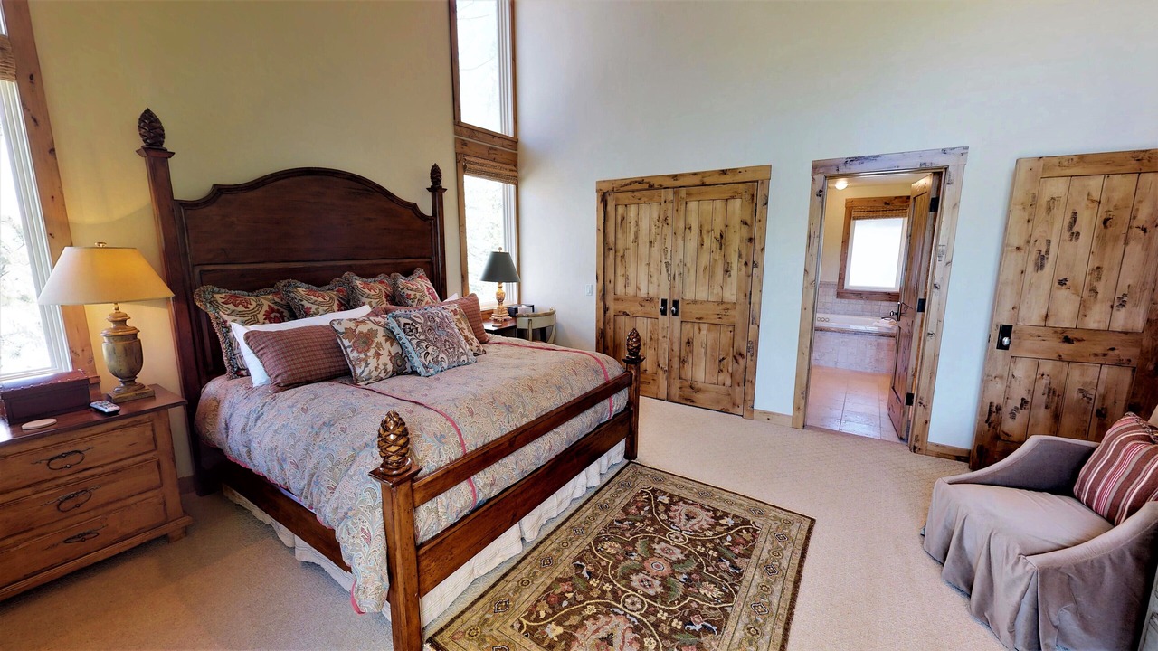 Photo of Bathroom in Teton Pines