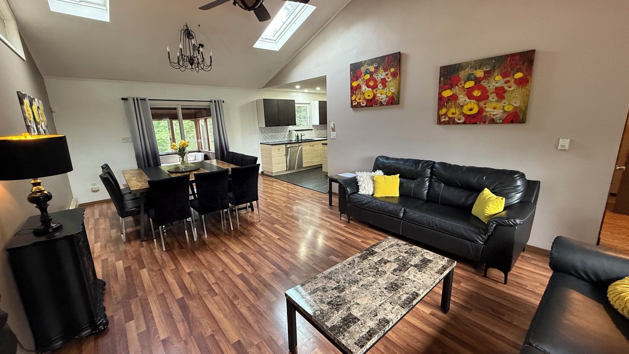 Photo of Livingroom in Long Pond