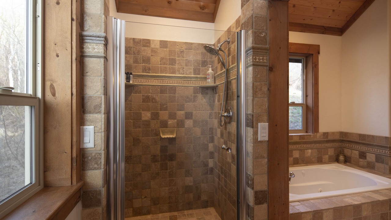 Photo of Bathroom in Alpine