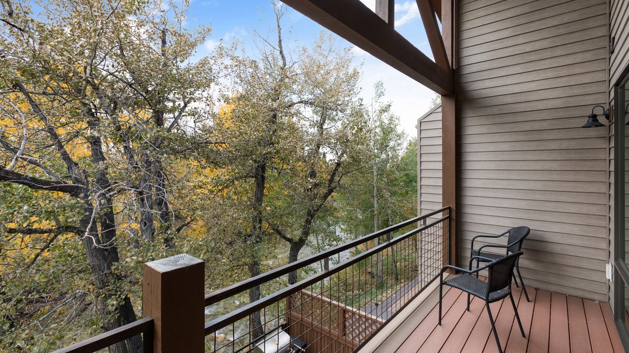 Photo of Patio Balcony in Red Lodge