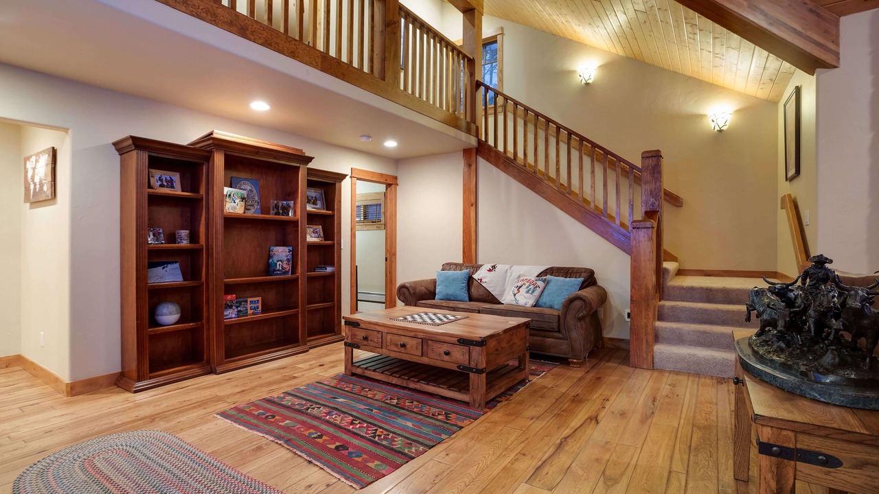 Photo of Livingroom in Fairway Meadows