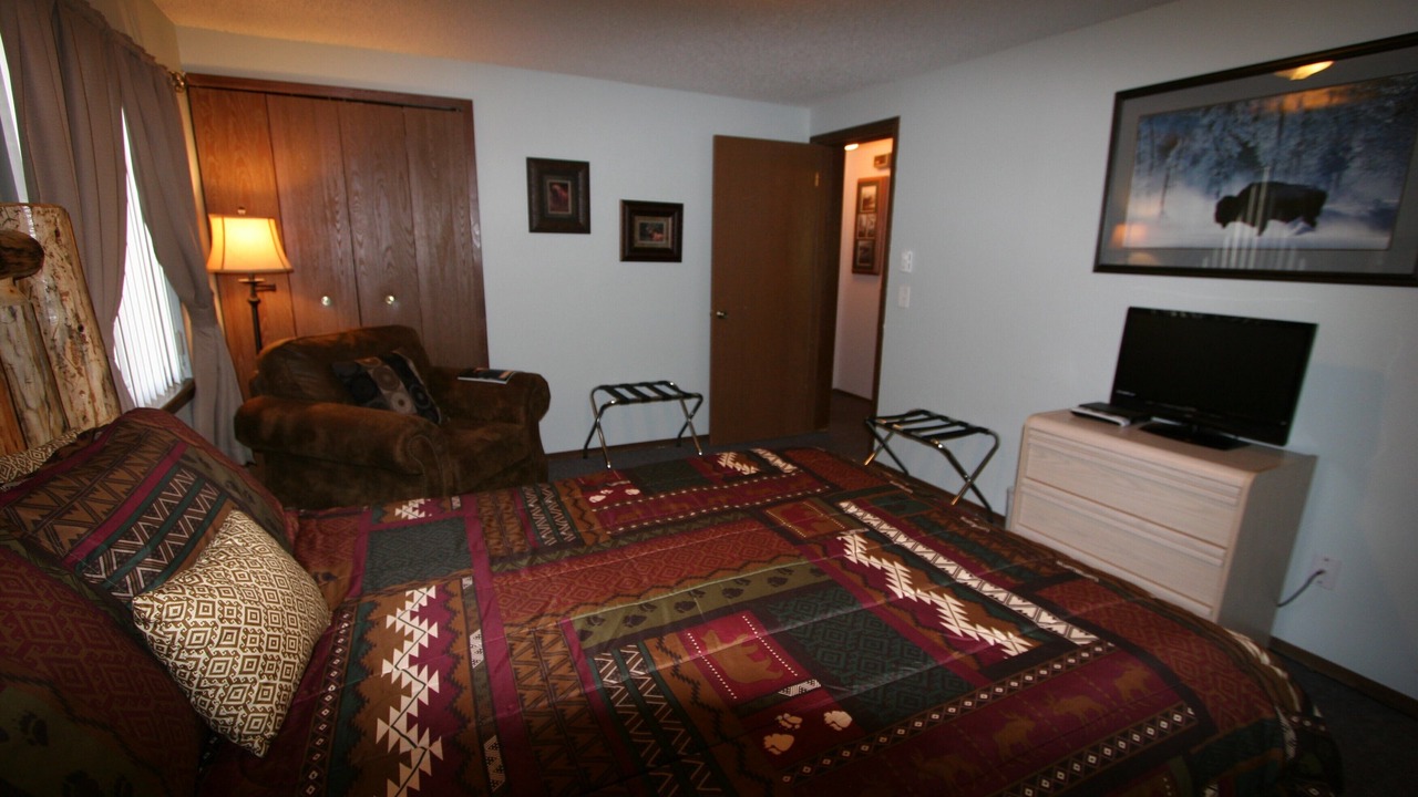 Photo of Livingroom in West Yellowstone