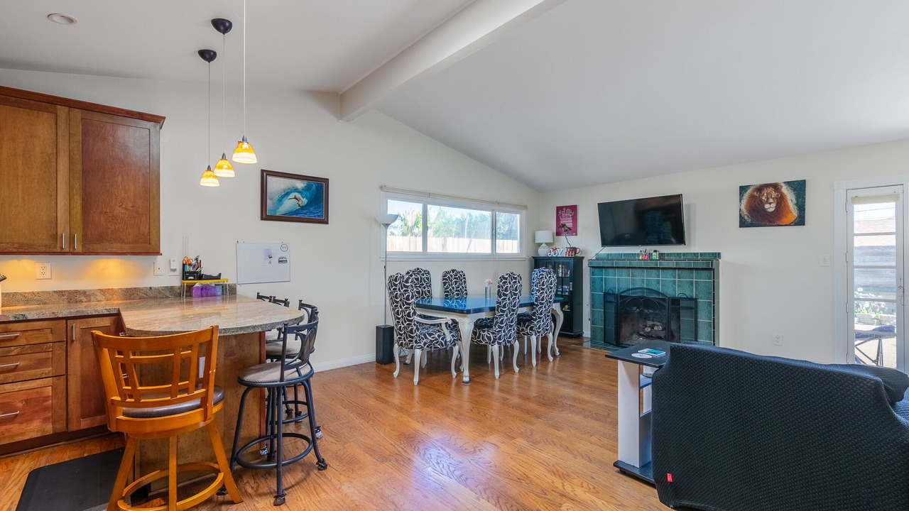 Photo of Bedroom in Clairemont Mesa West