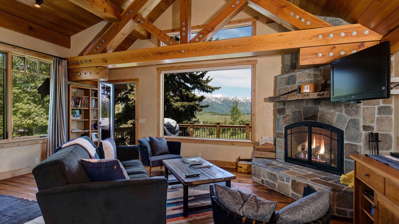 Photo of Livingroom in North Gros Ventre