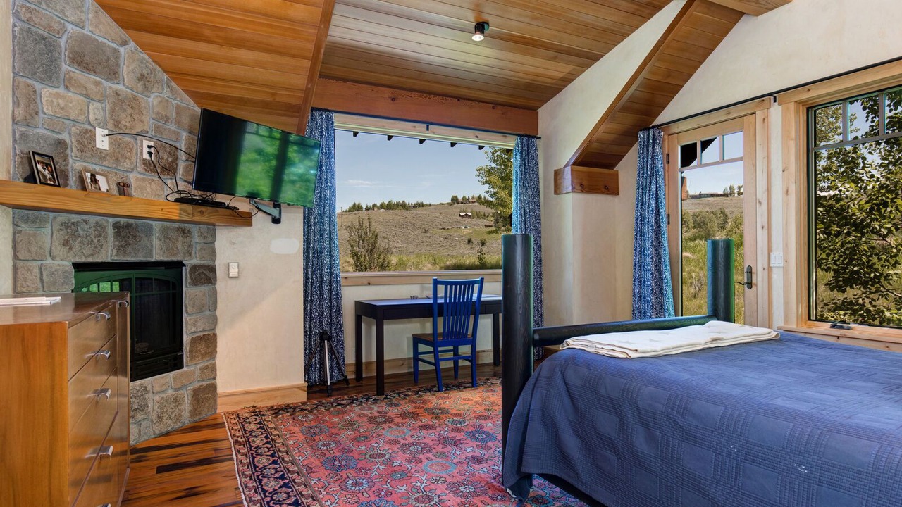Photo of Bedroom in North Gros Ventre