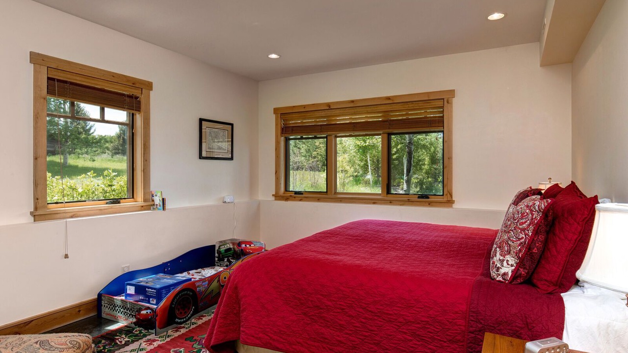Photo of Bedroom in North Gros Ventre