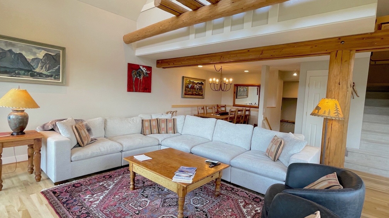 Photo of Bedroom in Saddle Ridge