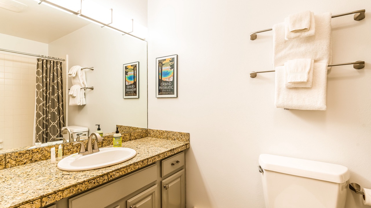 Photo of Bathroom in Big Horn