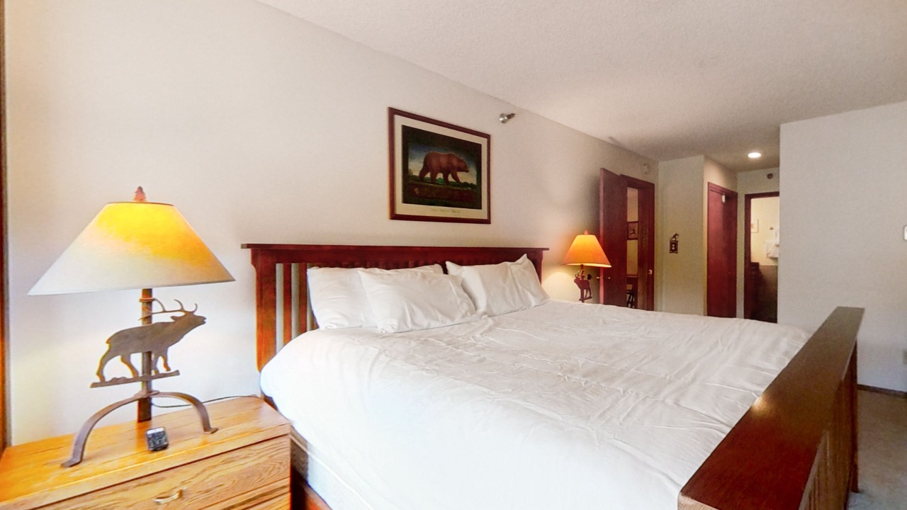 Photo of Bedroom in Big Sky