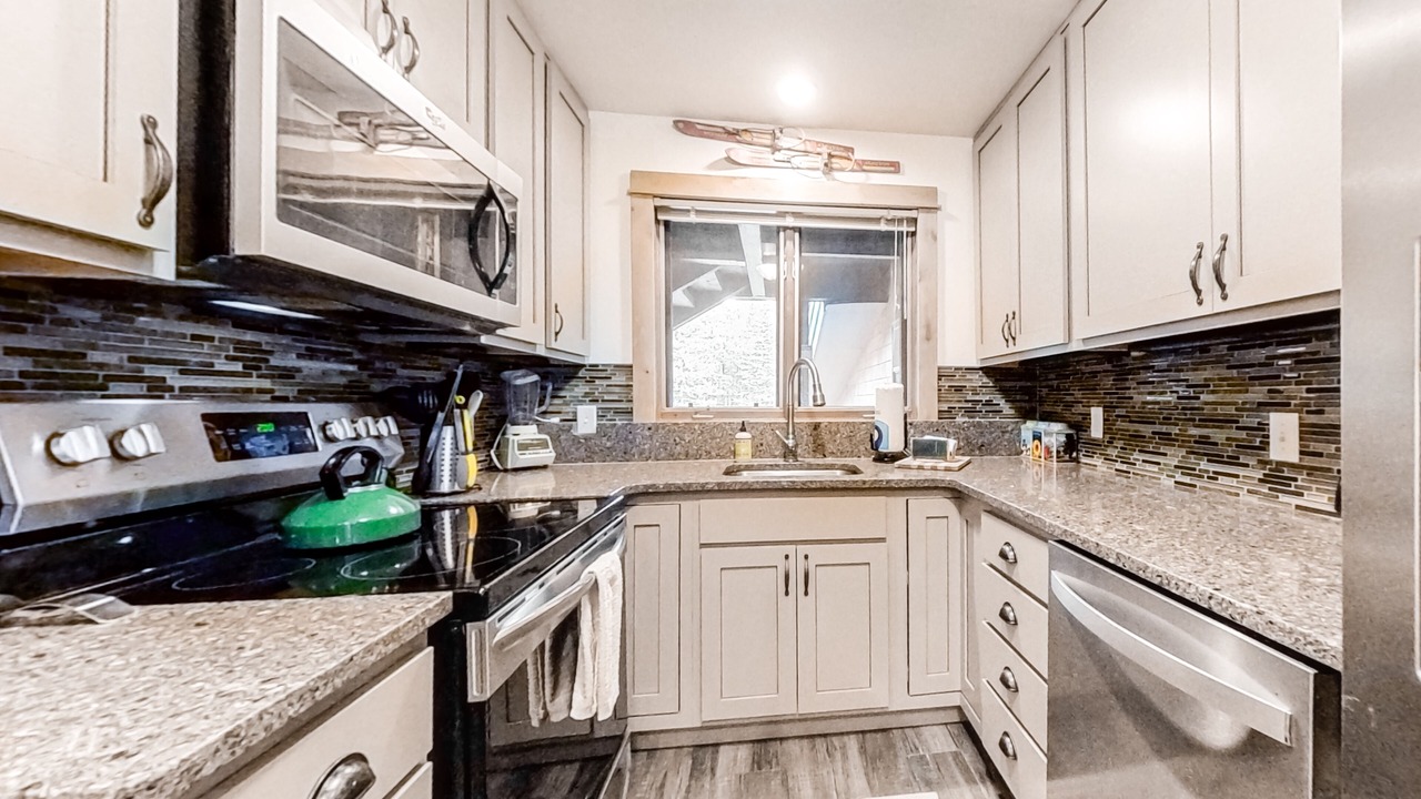 Photo of Kitchen in Big Sky