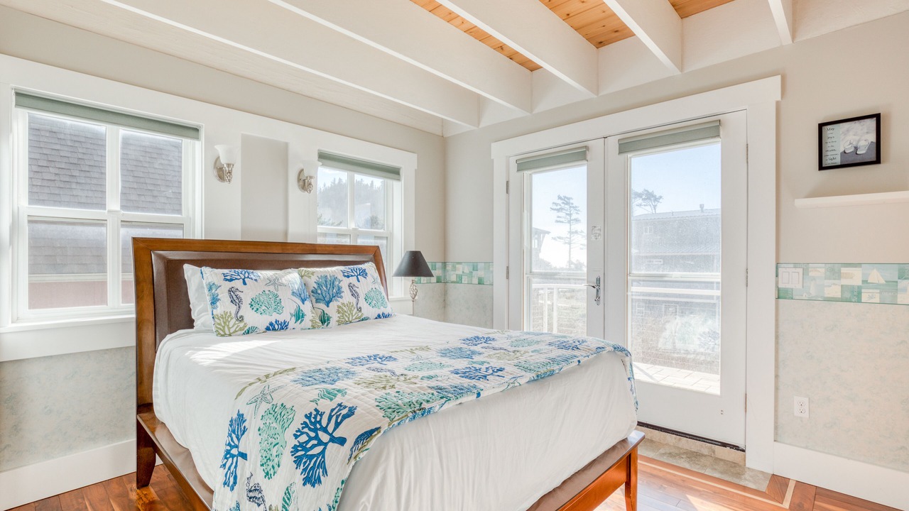 Photo of Bedroom in Cape Meares