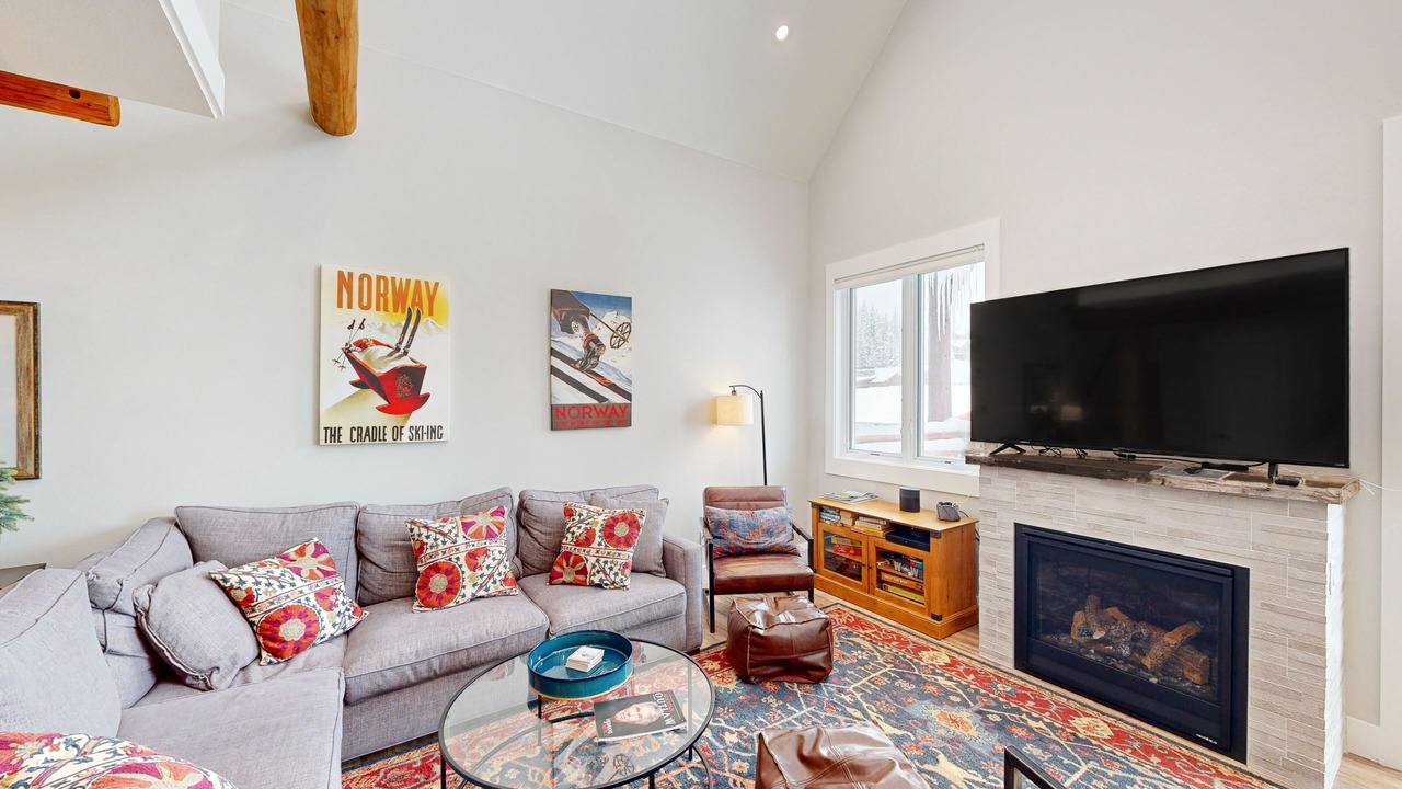 Photo of Livingroom in Saddle Ridge
