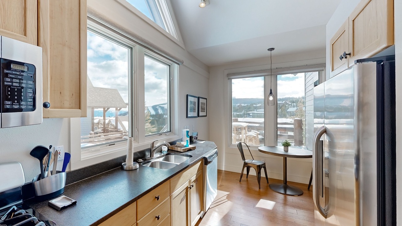 Photo of Kitchen in Saddle Ridge
