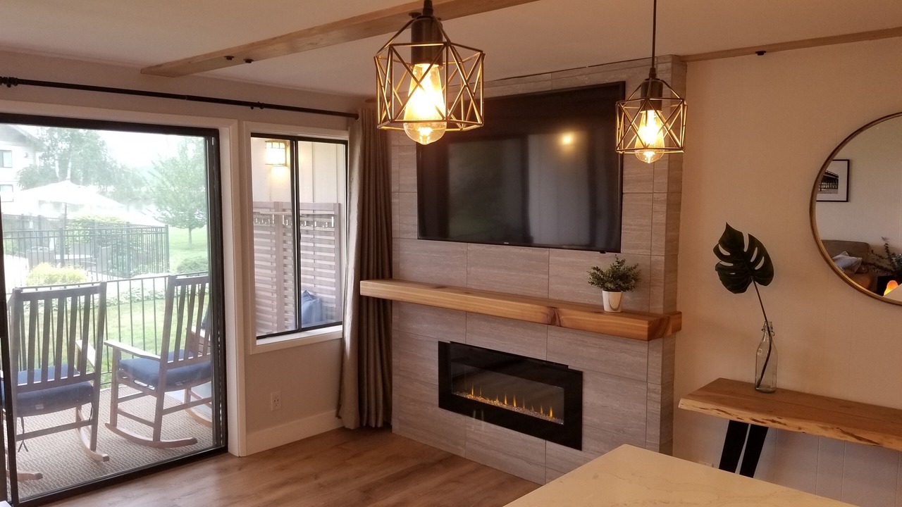 Photo of Livingroom in Sandpoint