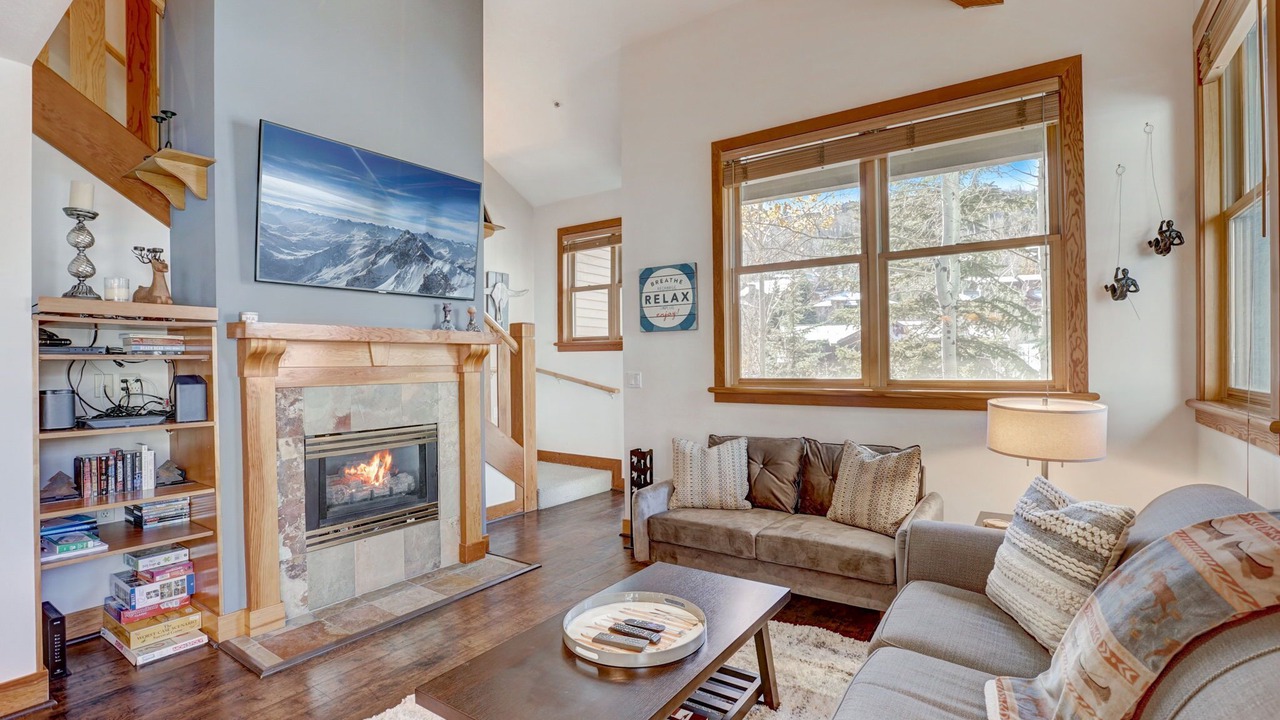 Photo of Livingroom in Deer Valley