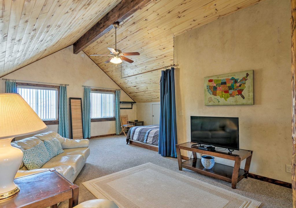 Photo of Bedroom in Henrieville
