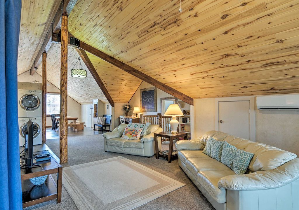 Photo of Bedroom in Henrieville