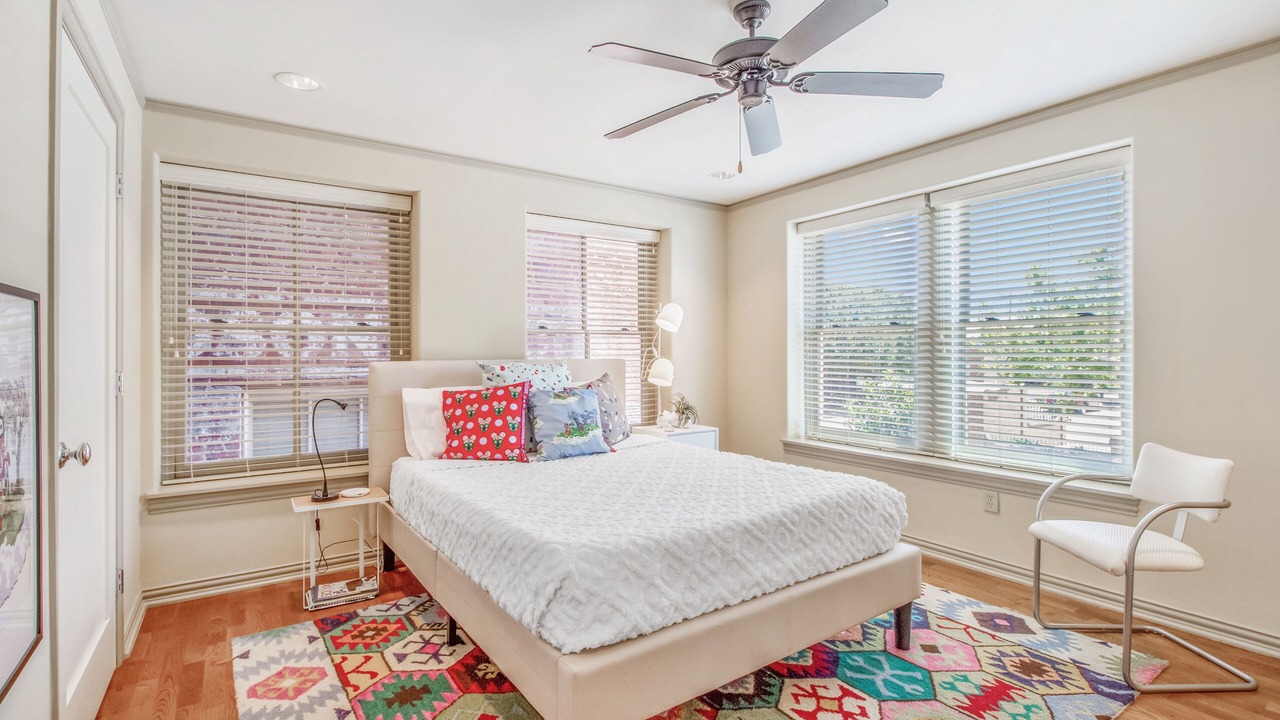 Photo of Bedroom in Midtown