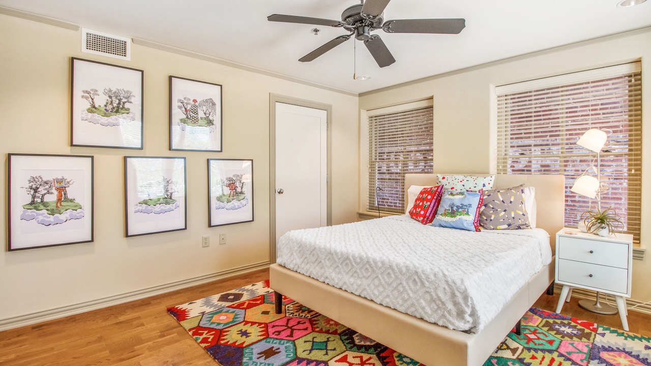 Photo of Bedroom in Midtown