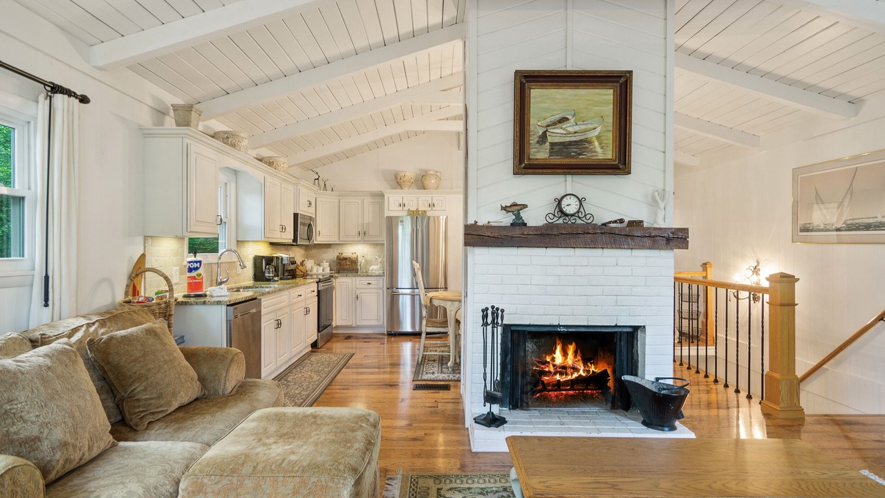 Photo of Livingroom in Smithville