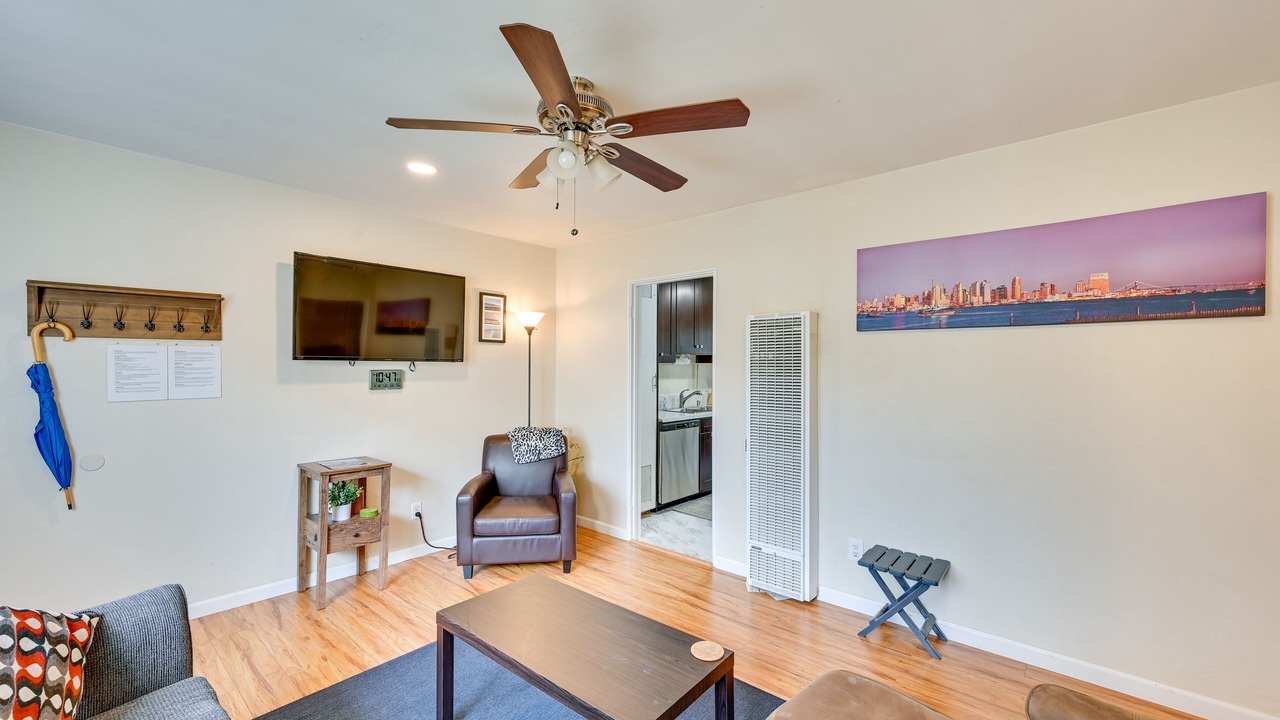 Photo of Livingroom in Pacific Beach