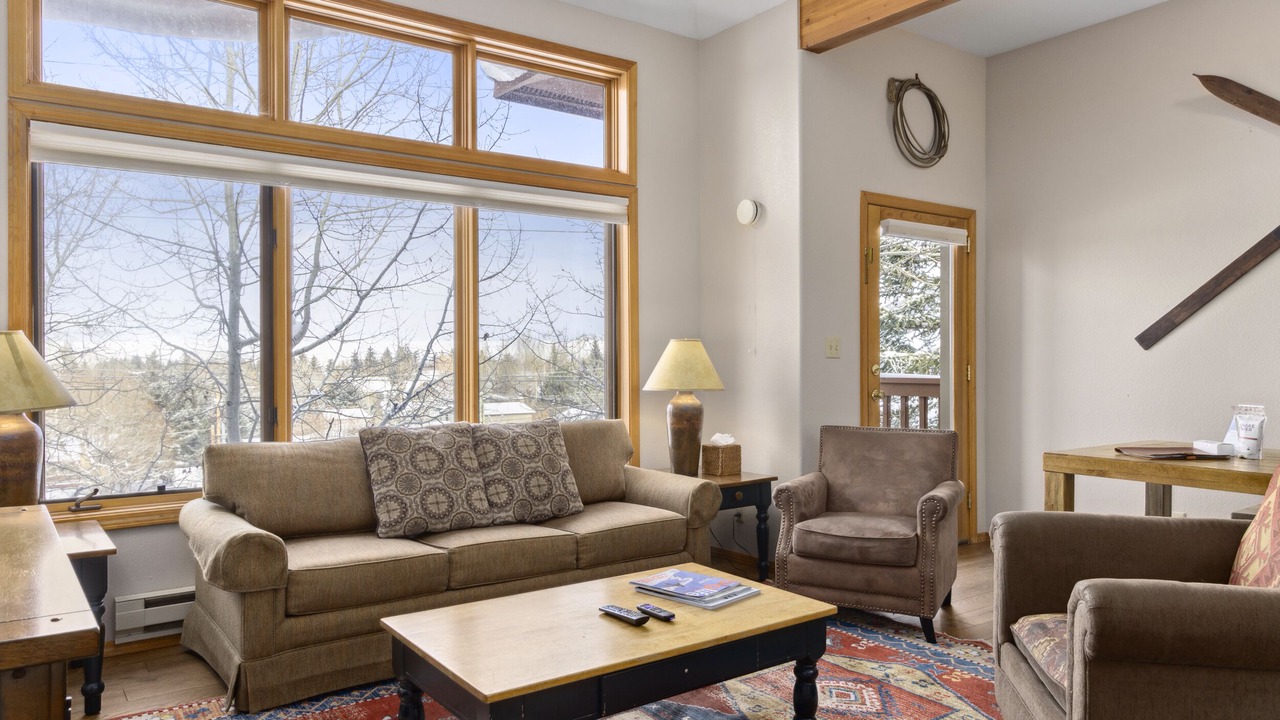 Photo of Livingroom in Jackson
