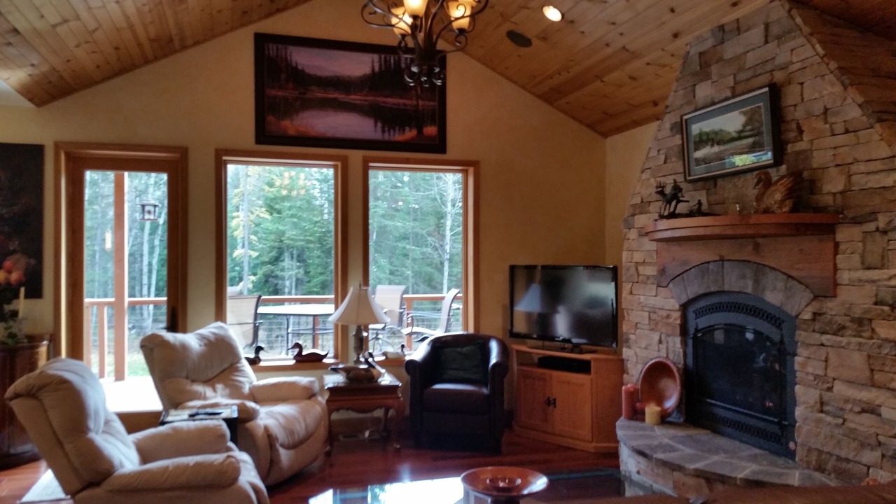 Photo of Livingroom in Columbia Falls