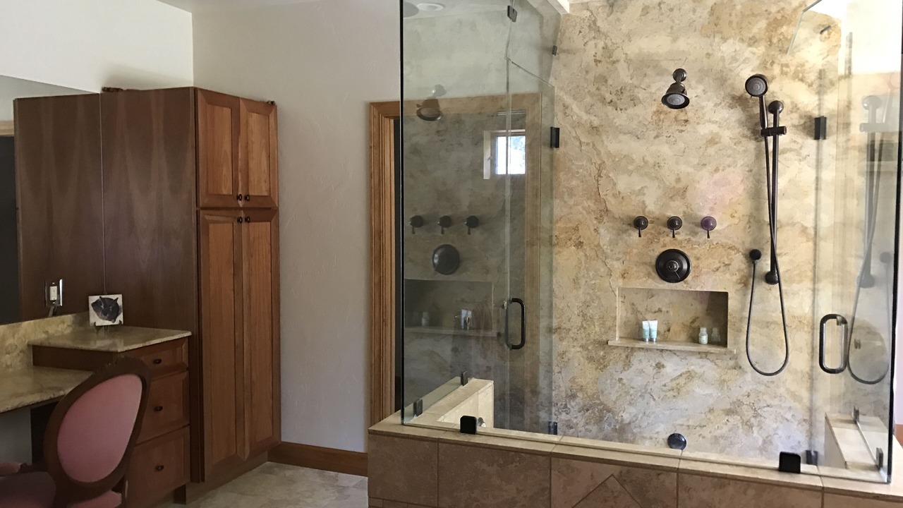 Photo of Bathroom in Columbia Falls