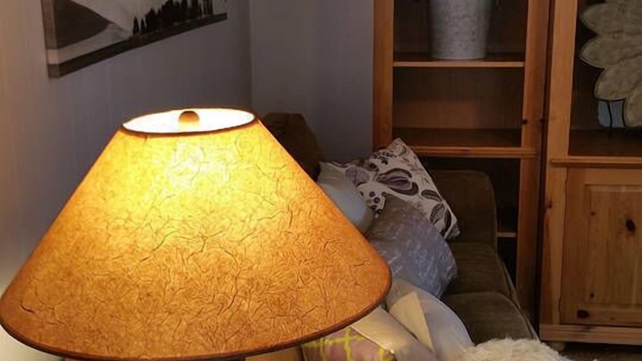Photo of Livingroom in Downtown Klamath Falls