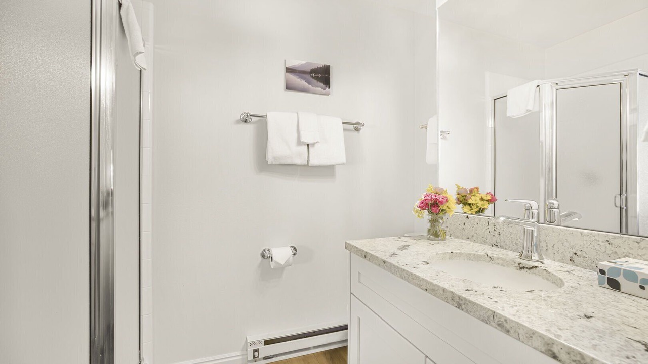 Photo of Bathroom in Teton Pines