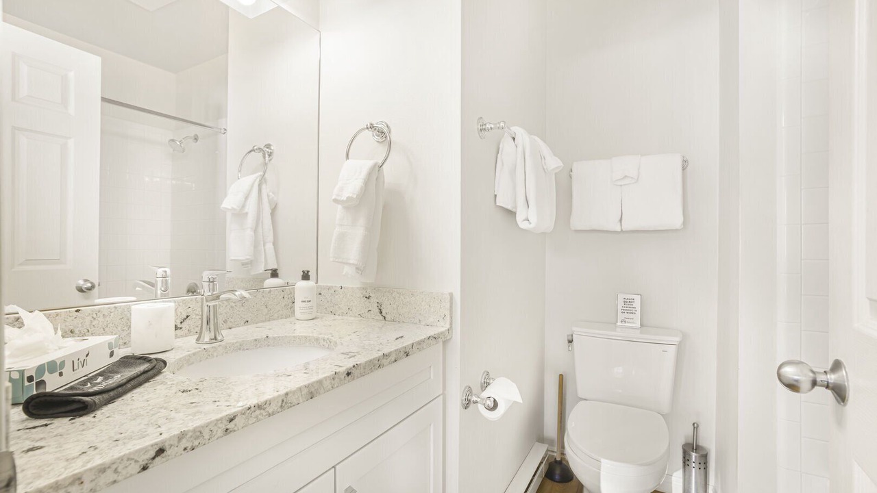 Photo of Bathroom in Teton Pines