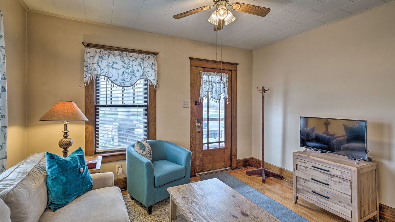 Photo of Bedroom in Urbana