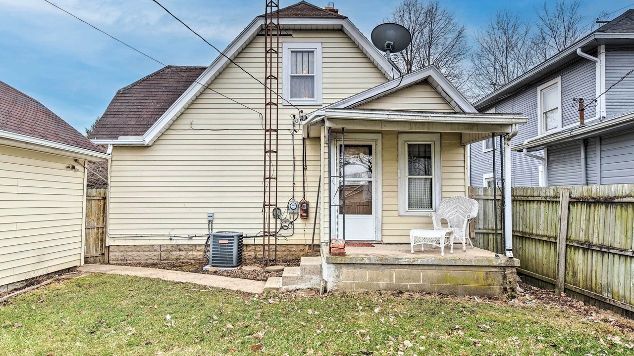 Photo of Outdoor in Urbana