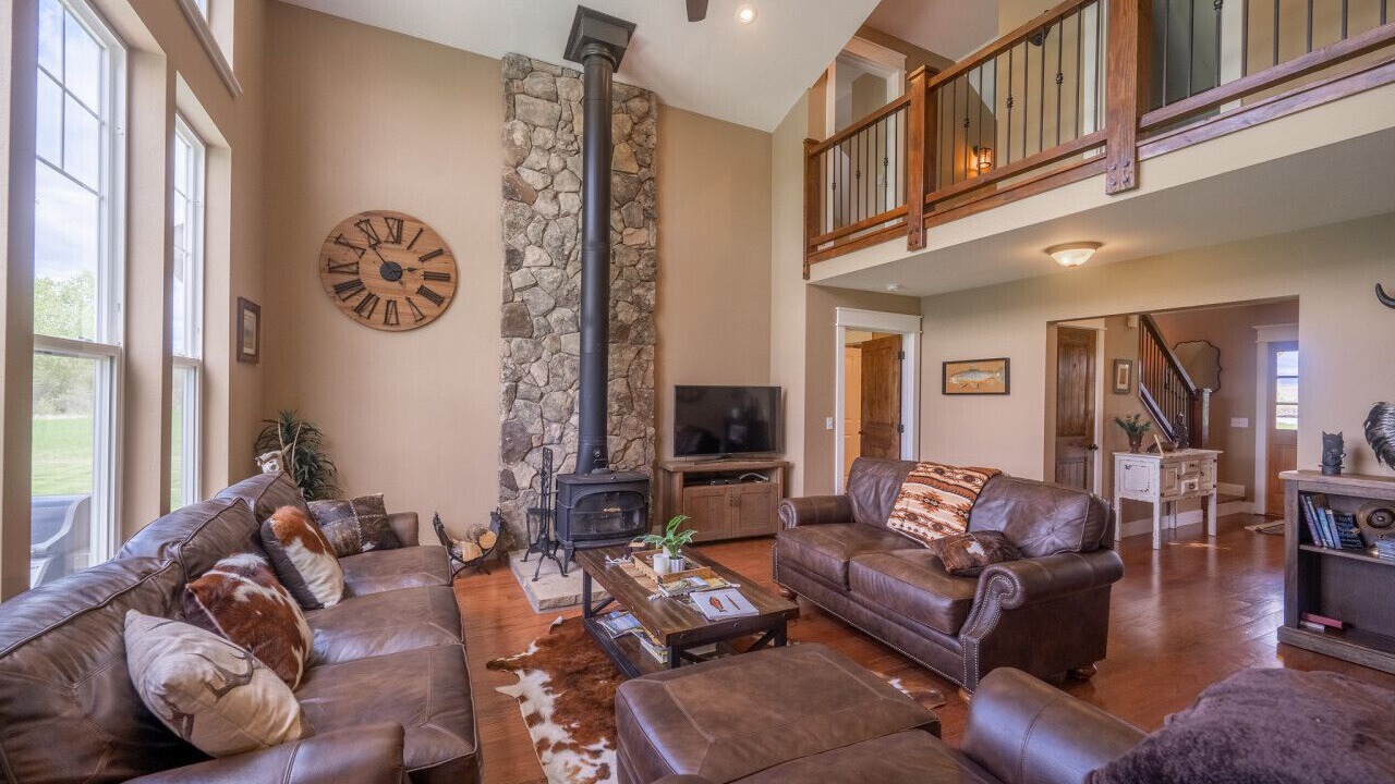 Photo of Livingroom in Livingston