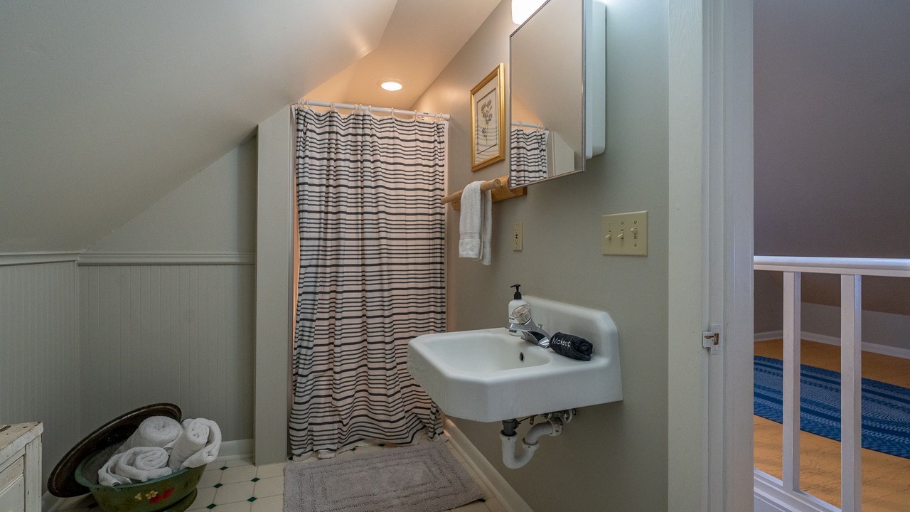 Photo of Bathroom in Livingston