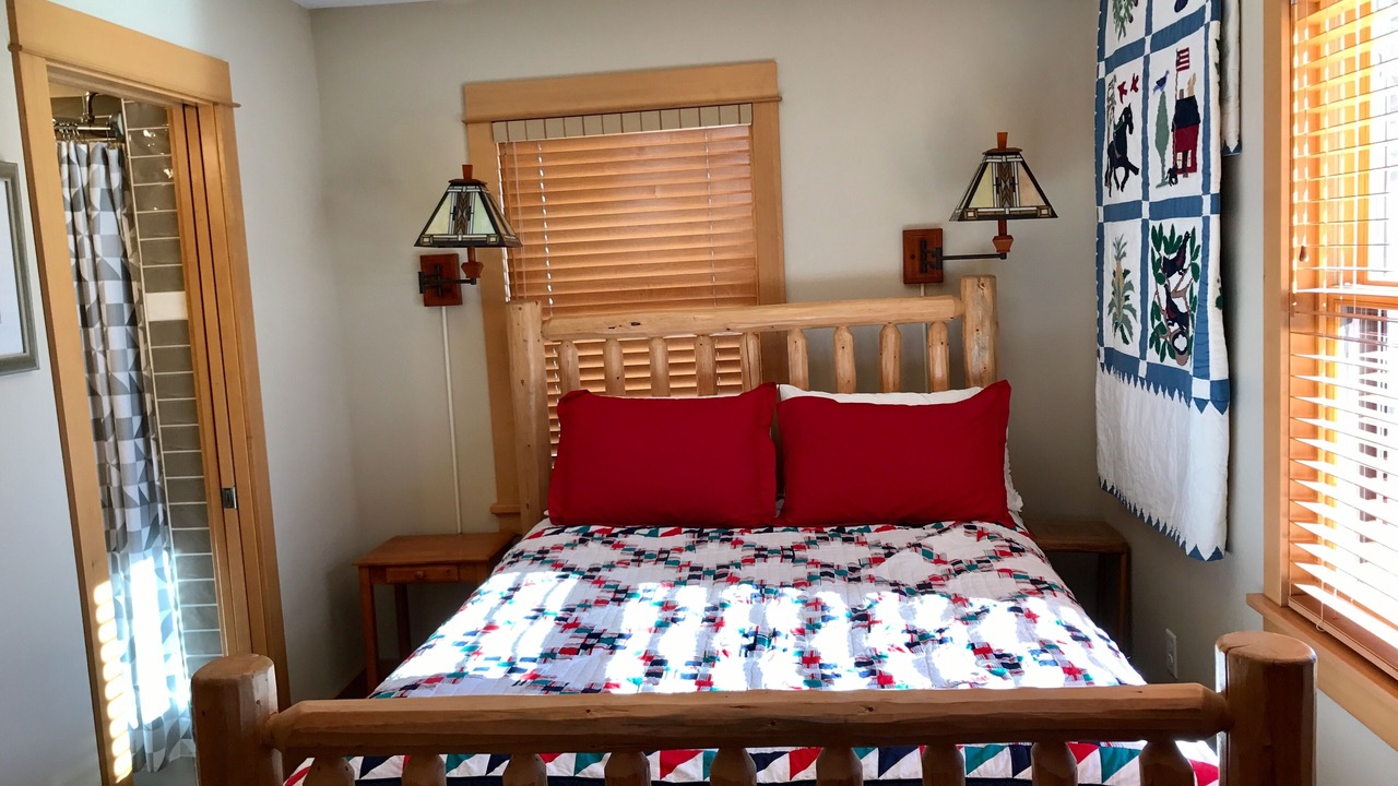 Photo of Bedroom in Old Bend