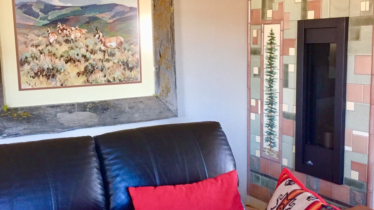 Photo of Livingroom in Old Bend