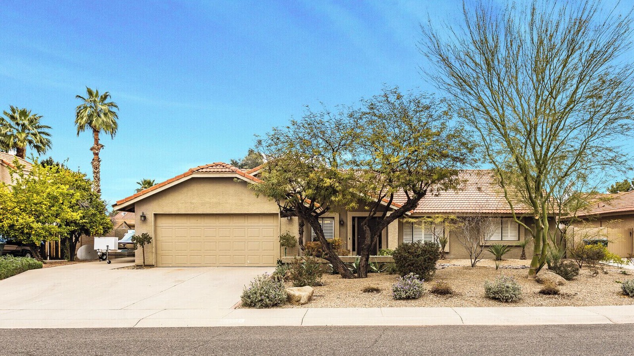 Photo of Others in Paradise Valley Village