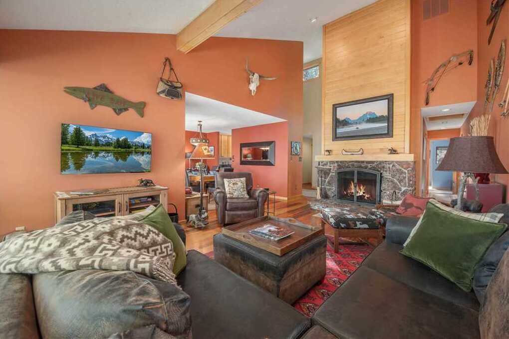 Photo of Livingroom in Moose Wilson Road