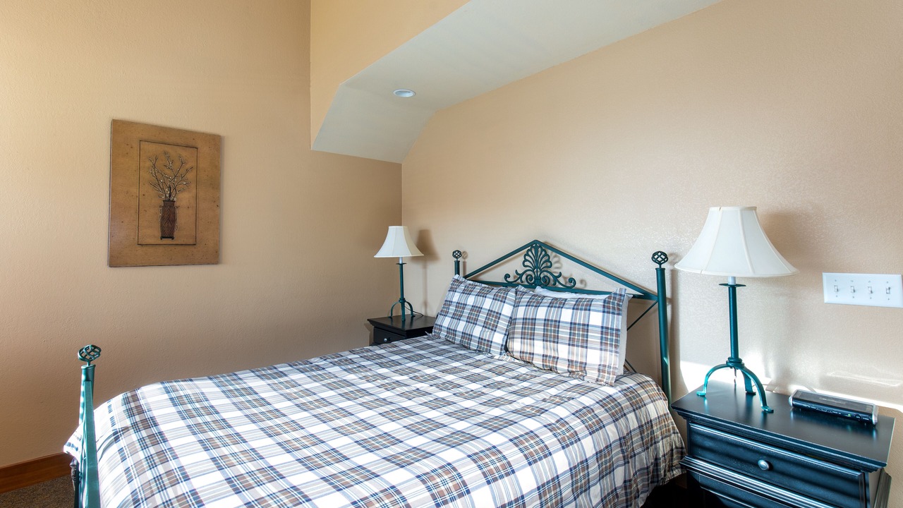 Photo of Bedroom in Park Meadows