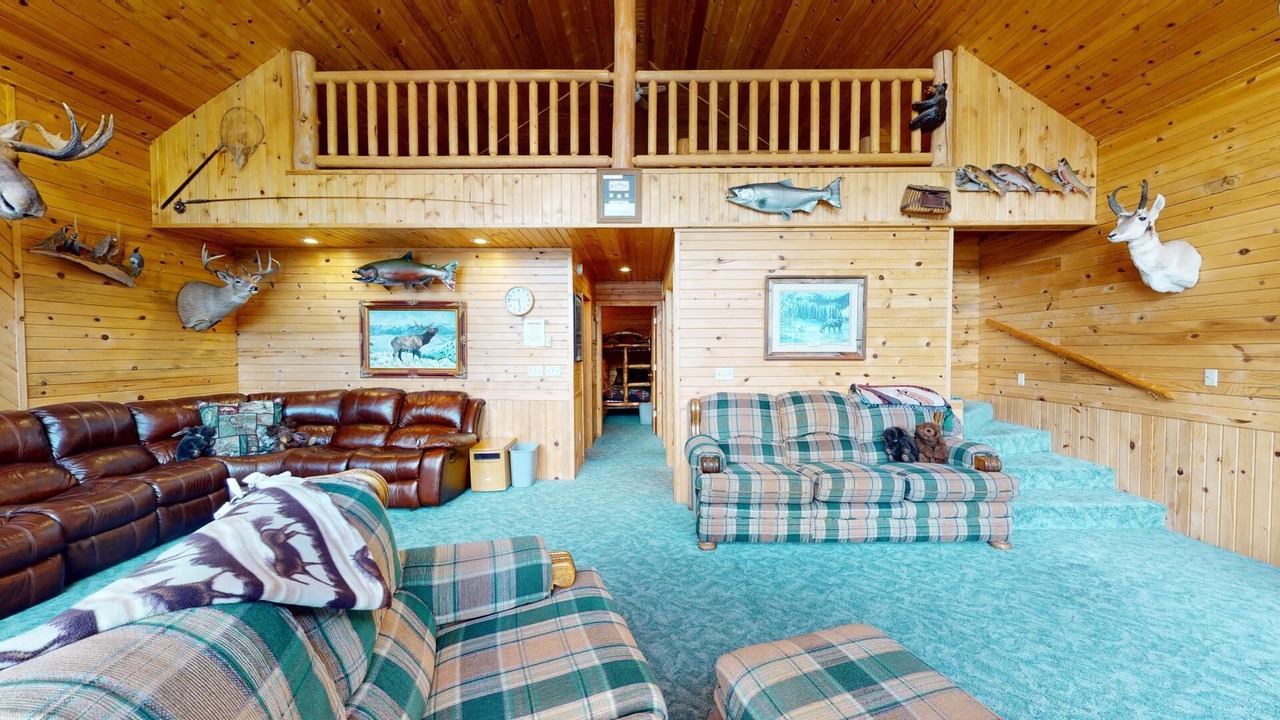 Photo of Livingroom in Island Park