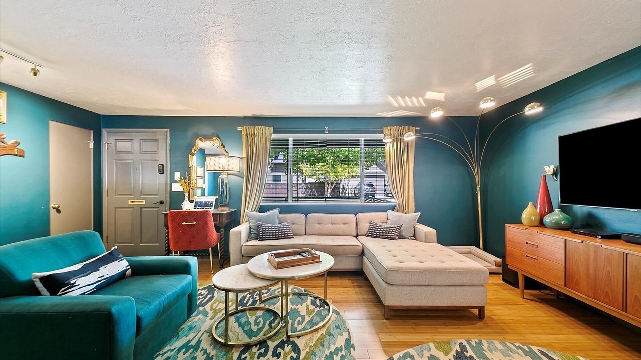 Photo of Livingroom in East End