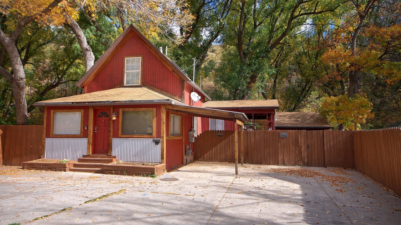 Photo of Others in Manitou Springs Historic District