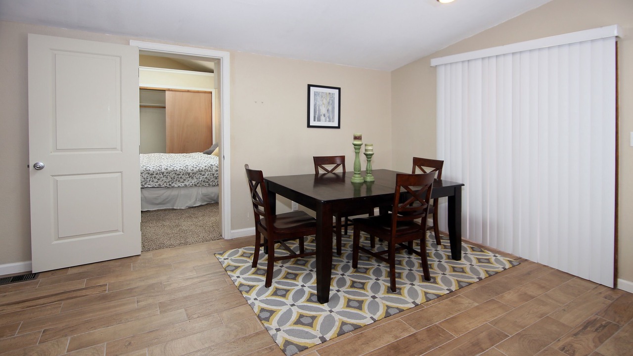 Photo of Bedroom in Manitou Springs Historic District