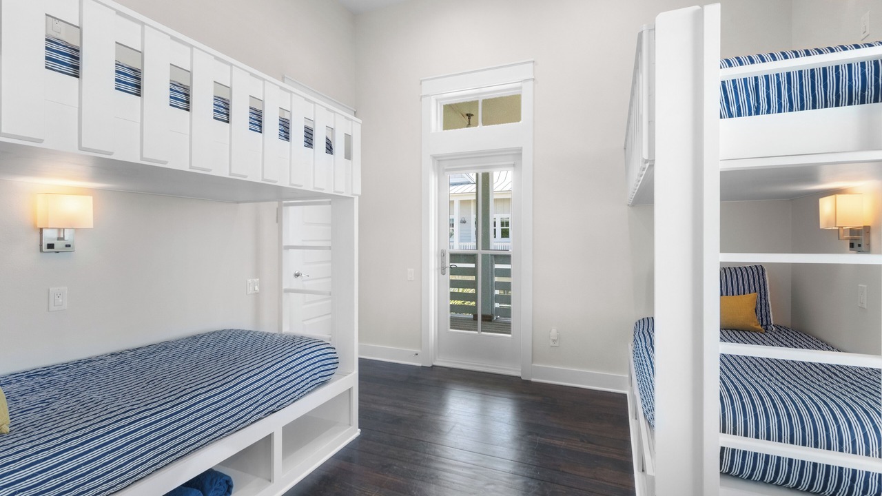 Photo of Bedroom in Cinnamon Shore