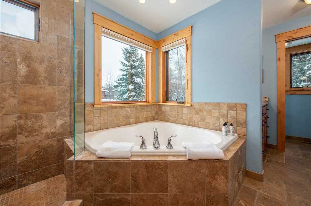 Photo of Bathroom in Moose Wilson Road
