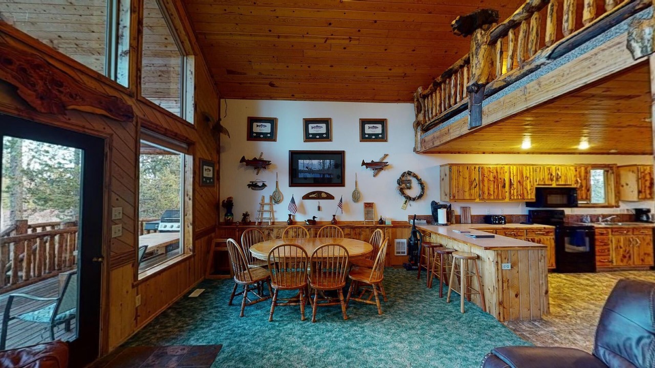 Photo of Bedroom in Island Park