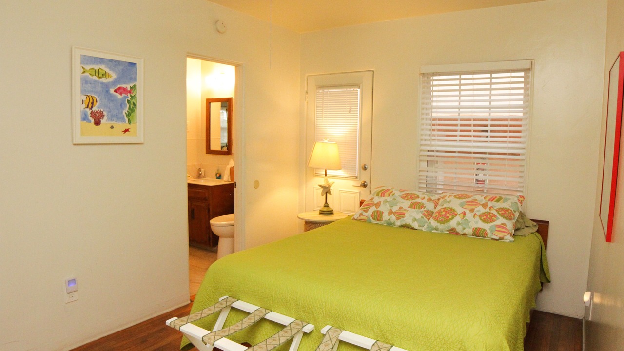 Photo of Bedroom in Central Mission Beach